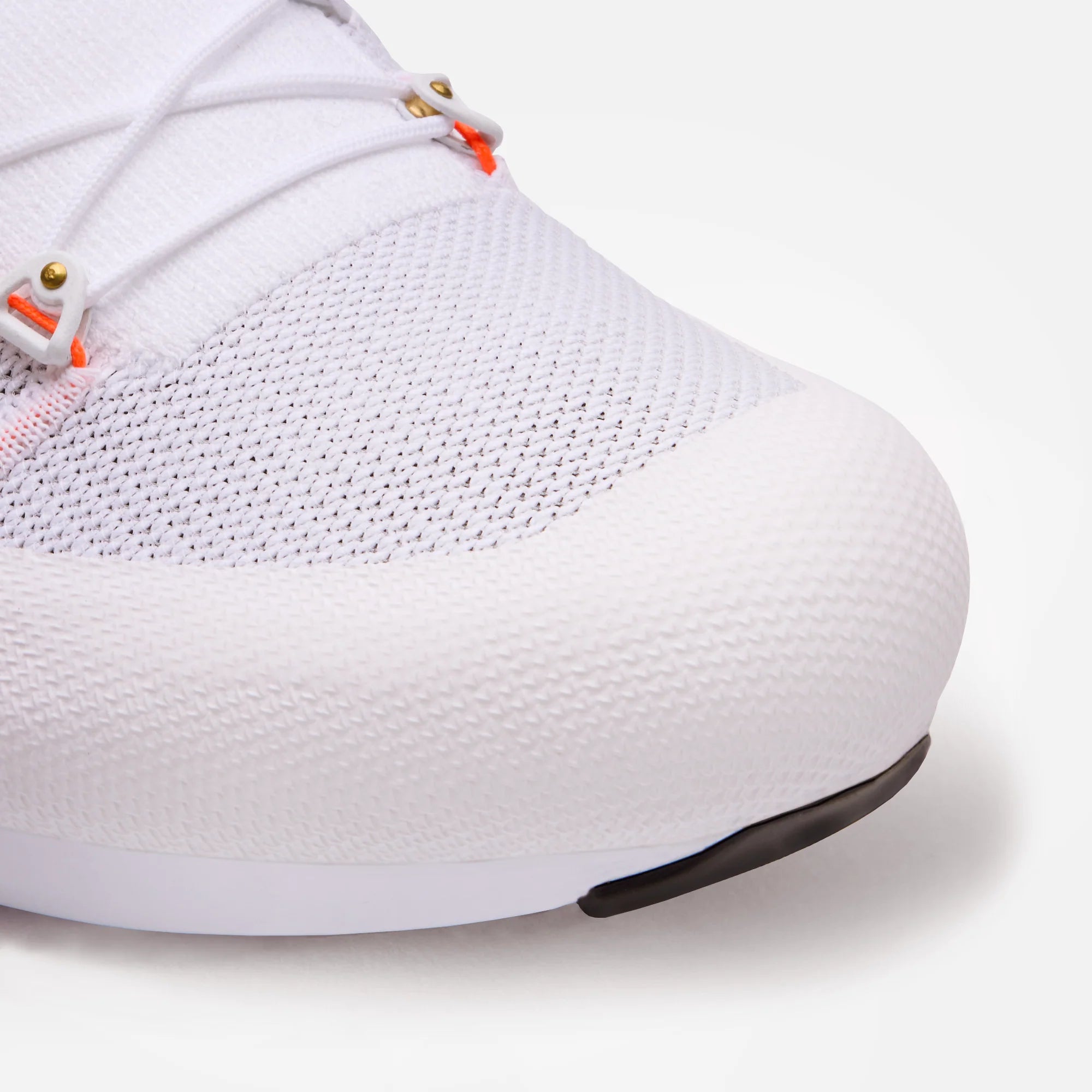DMT POGIS WHITE Shoes