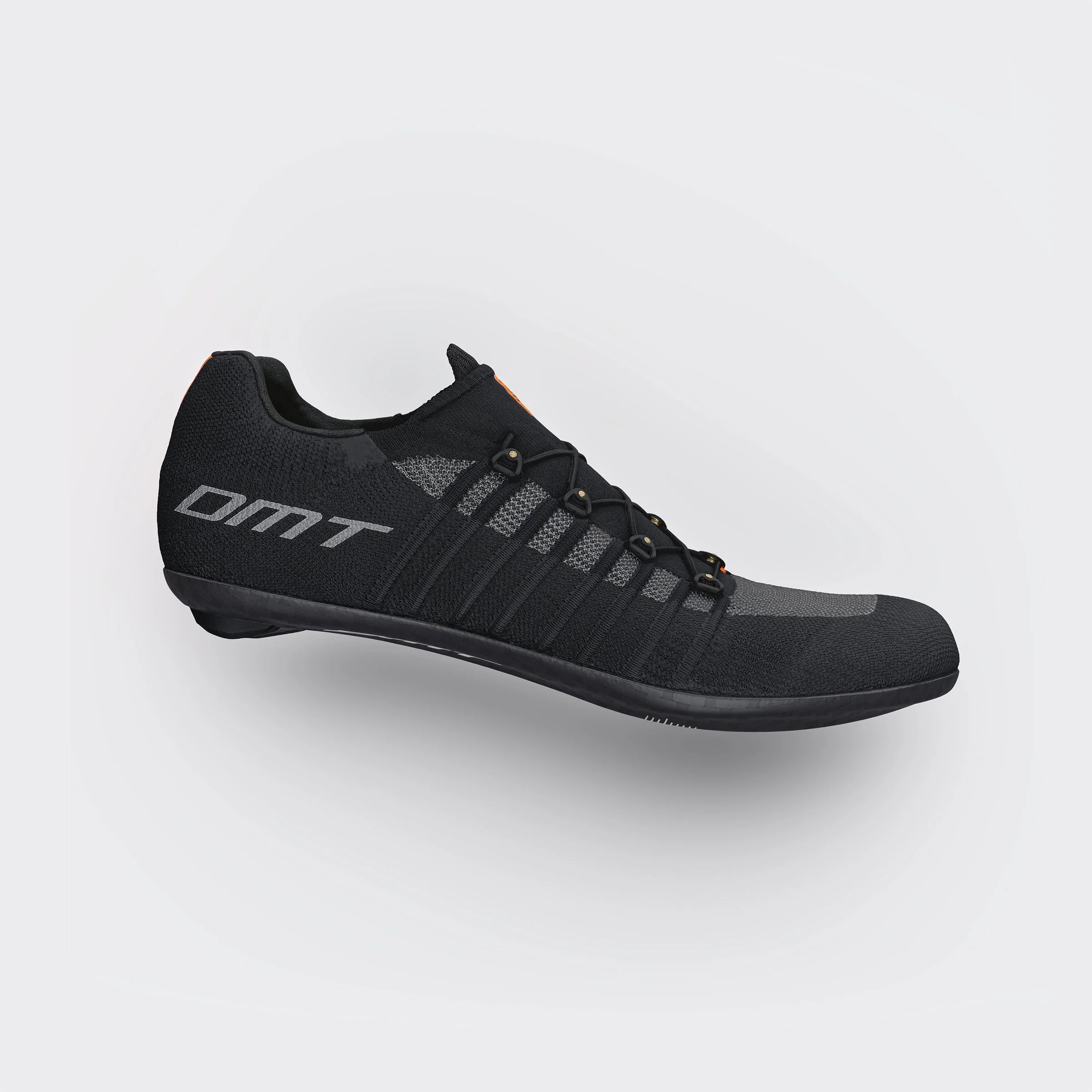 DMT POGIS SUPERLIGHT SHOES BLACK